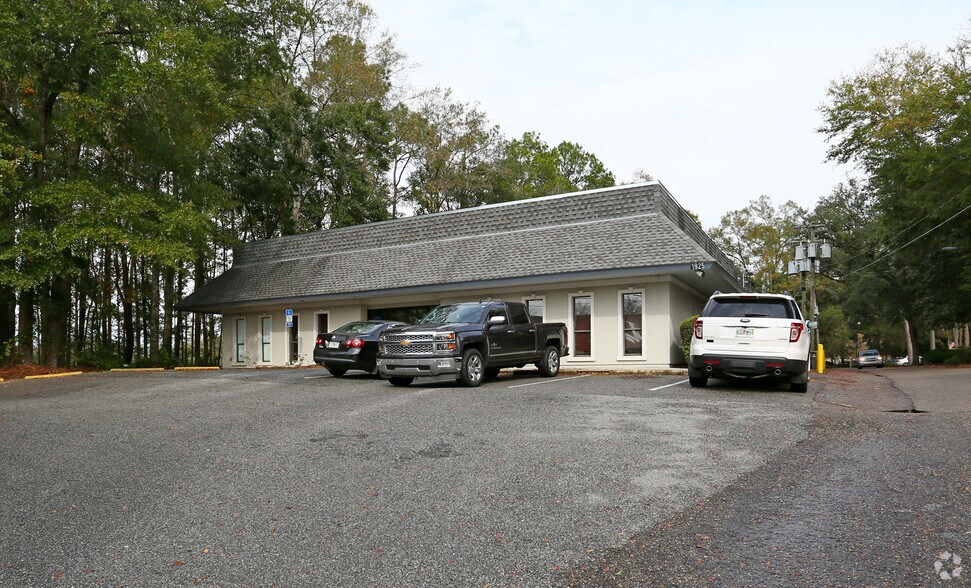 More Photos Of 1925 Capital Cir NE, Tallahassee Medical For Lease