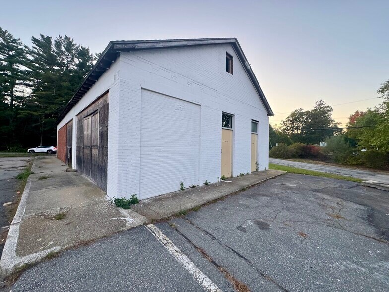 More Photos Of 413 Wareham Rd, Marion Freestanding For Sale