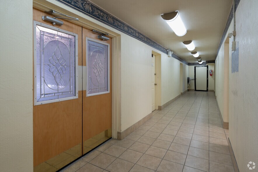 More Photos Of 130 S Easton Rd, Glenside Office Residential For Sale