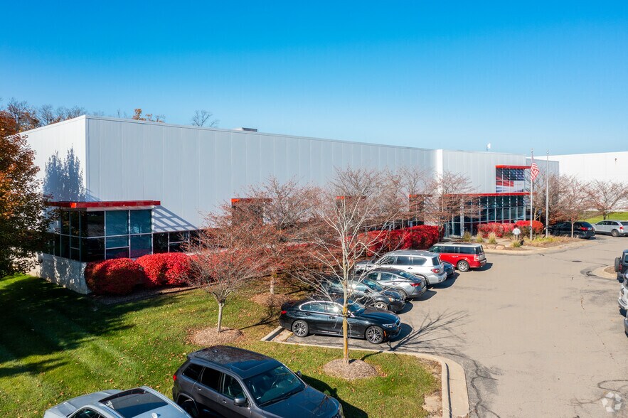 More Photos Of 14967 Pilot Dr, Plymouth Manufacturing For Sale