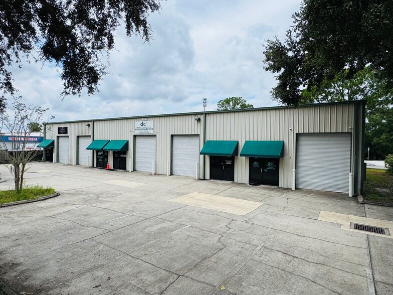 Primary Photo Of 2210 Corporate Square Blvd, Jacksonville Warehouse For Sale