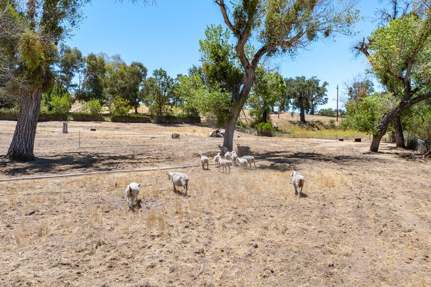 More Photos Of 5750 El Pharo Dr, Paso Robles Land For Sale
