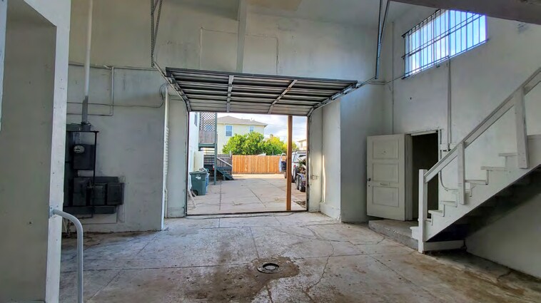 More Photos Of 616 S Amphlett Blvd, San Mateo Auto Repair For Sale