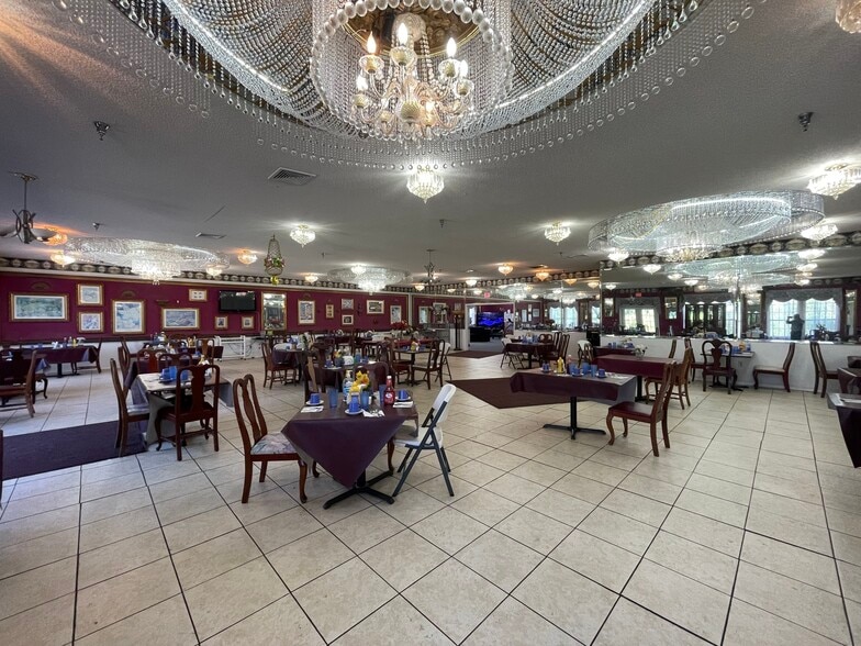 More Photos Of 5151 Northpointe Pky, Pensacola Continuing Care Retirement Community For Sale