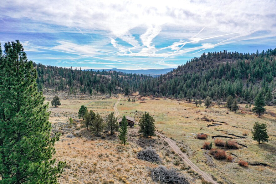 More Photos Of 28000 SE Paulina Hwy, Prineville Land For Sale