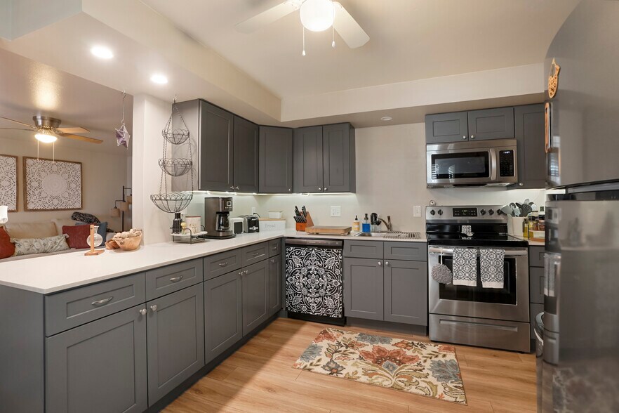 More Photos Of 10542 W 63rd Pl, Arvada Apartments For Sale