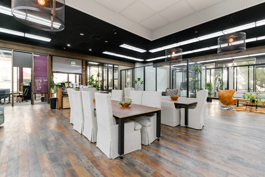 More Photos Of 140 N Escondido Blvd, Escondido Office For Sale