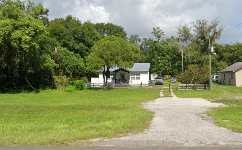 More Photos Of 18127 Us Highway 41, Spring Hill Office Residential For Sale