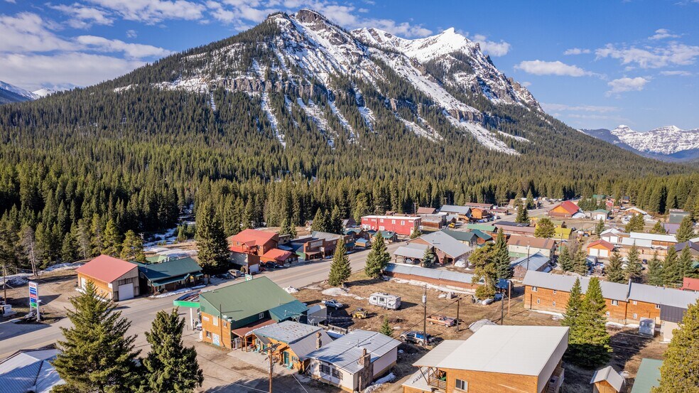 More Photos Of 115 Main St E, Cooke City Convenience Store For Sale