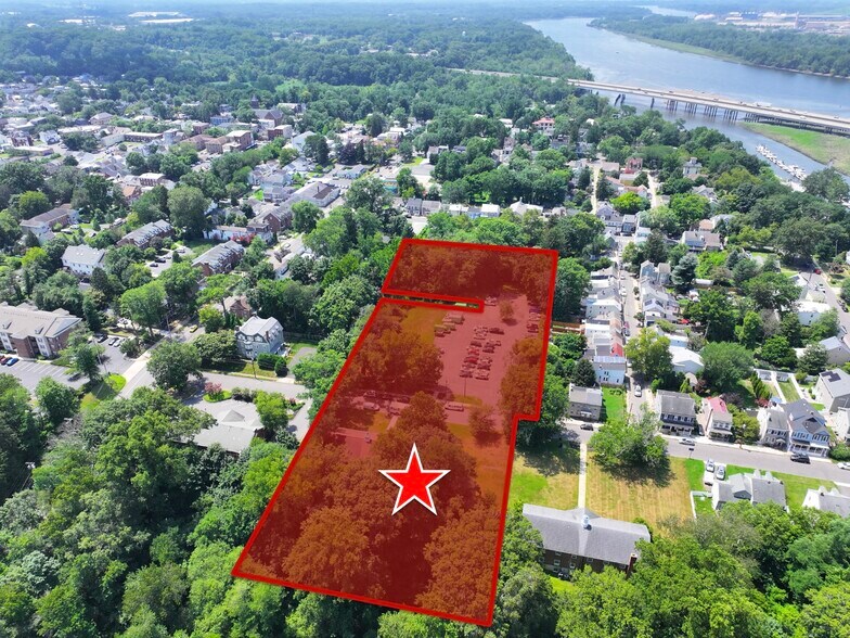 More Photos Of 37 3rd St, Bordentown Office For Sale