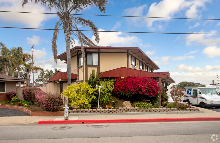 More Photos Of 2227 N Fremont St, Monterey Hotel For Sale