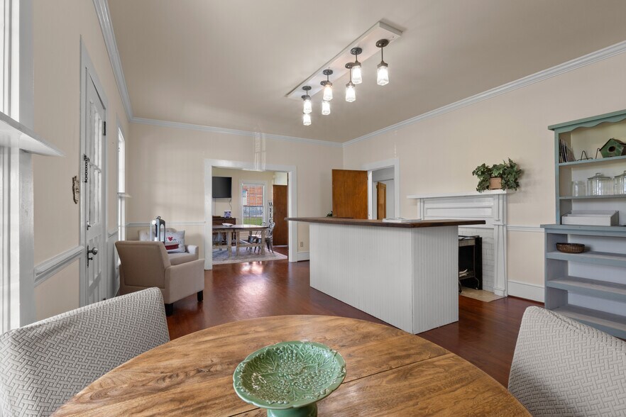 More Photos Of 104 W Broad St, Wedowee Medical For Sale