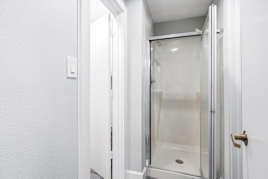 More Photos Of 2901 Main Ave, Durango Medical For Sale