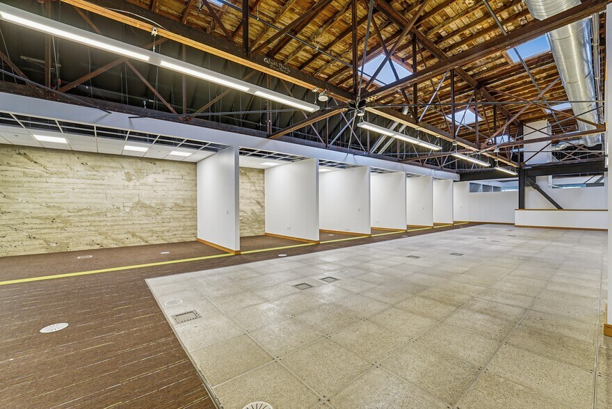 More Photos Of 387 S 1st St, San Jose Loft Creative Space For Lease