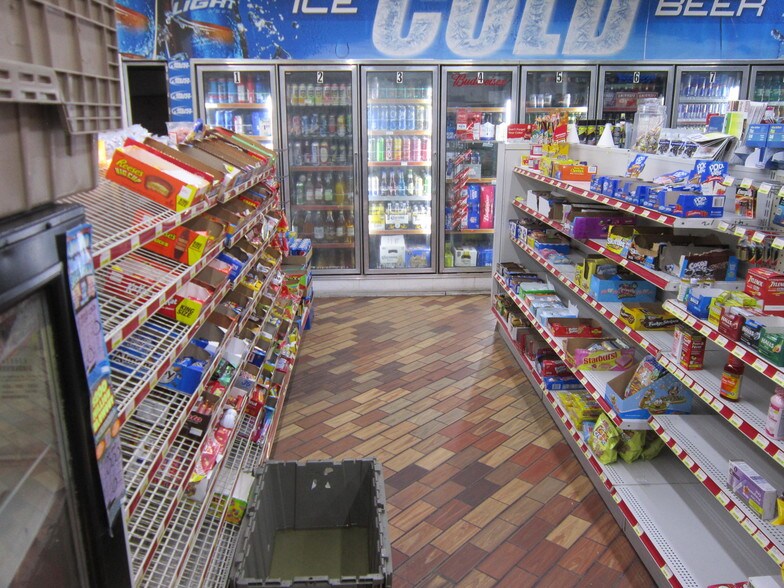 More Photos Of 2301 Lackey St, Lumberton Convenience Store For Sale