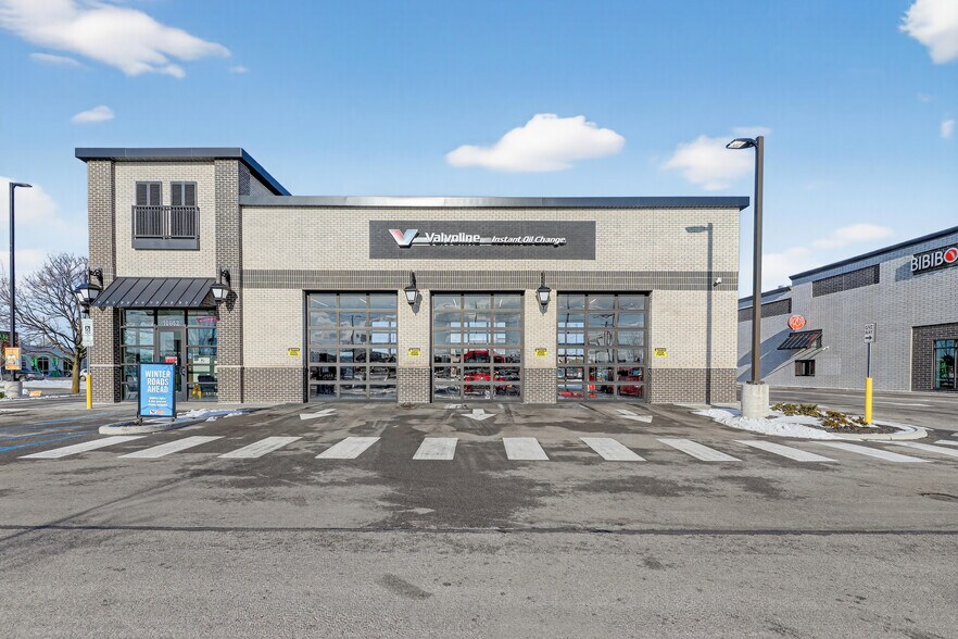 More Photos Of 10662 Fremont Pike, Perrysburg Auto Repair For Sale