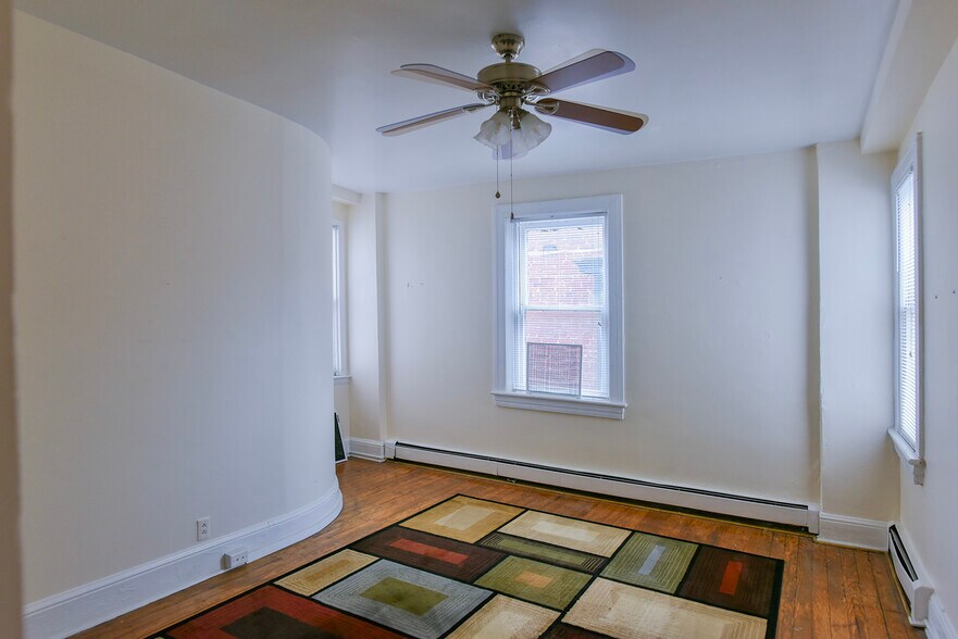 More Photos Of 29 W Franklin St, Hagerstown Apartments For Sale