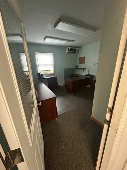 More Photos Of 879 W Jericho Tpke, Smithtown Land For Lease