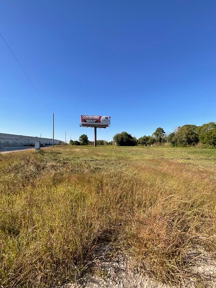 More Photos Of I 45, La Marque Land For Sale