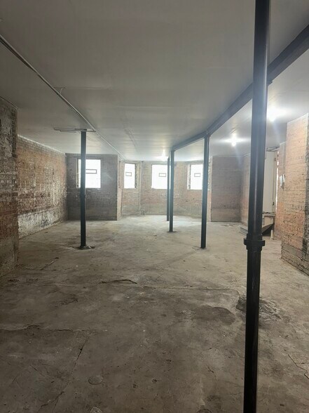 More Photos Of 7530 S Phillips Ave, Chicago Apartments For Sale