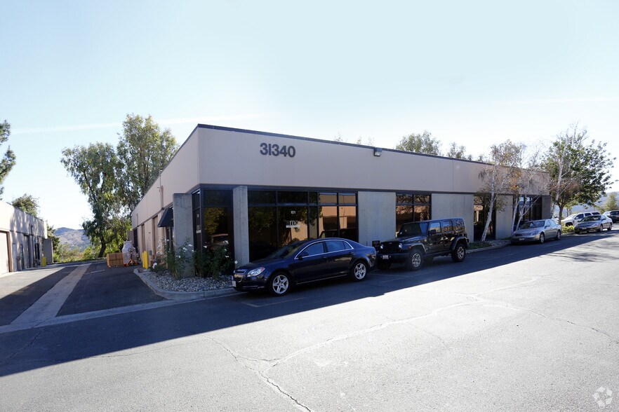 More Photos Of 31340 Via Colinas, Westlake Village Light Distribution For Lease