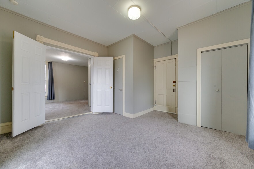 More Photos Of 512 S 2nd St W, Missoula Apartments For Sale