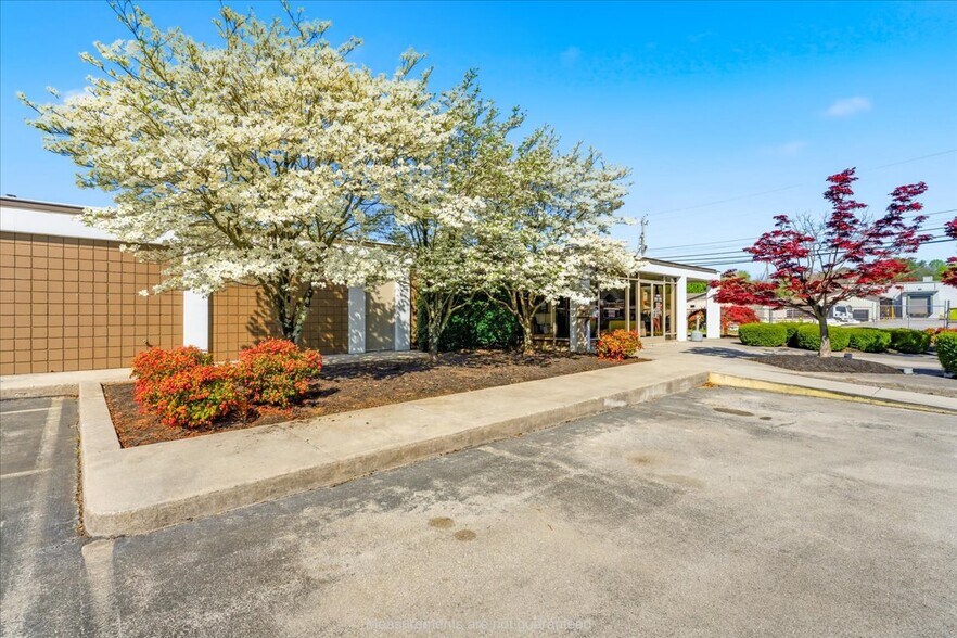 More Photos Of 1609 W 1st North St, Morristown Loft Creative Space For Sale