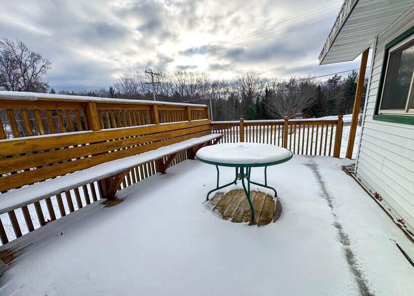 More Photos Of 214 W Mount Maria Rd, Spruce Restaurant For Sale