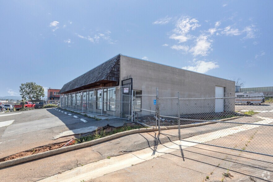 Primary Photo Of 7725-7739 Othello Ave, San Diego Service For Lease