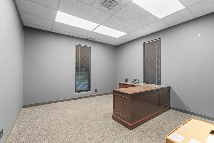 More Photos Of 5100 Andrews Hwy, Midland Office For Lease