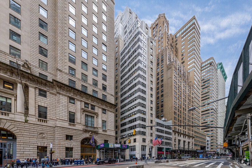 Primary Photo Of 1-3 Trinity Pl, New York Office For Lease