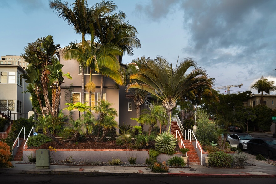 More Photos Of 112-20 E Redwood St, San Diego Apartments For Sale