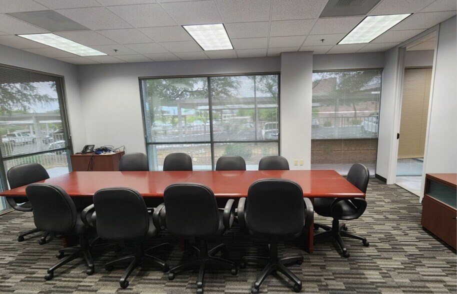 More Photos Of 3430 E Sunrise Dr, Tucson Office For Lease