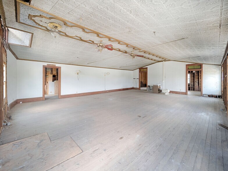 More Photos Of 259 Main St, White House Station Office Residential For Lease