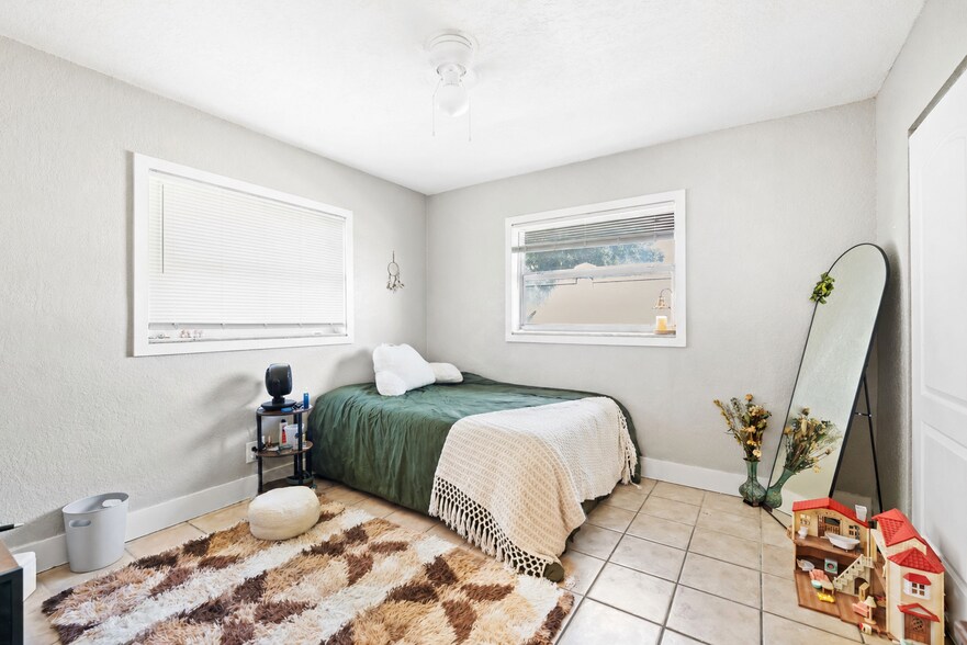 More Photos Of 3910 NW 30th Ter, Lauderdale Lakes Apartments For Sale