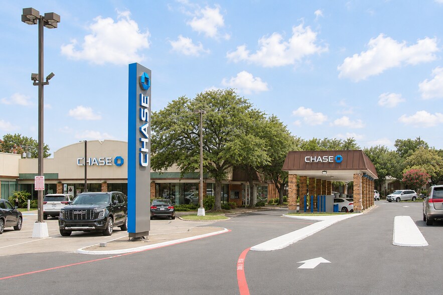 More Photos Of 6310-6330 E Mockingbird Ln, Dallas Storefront For Sale