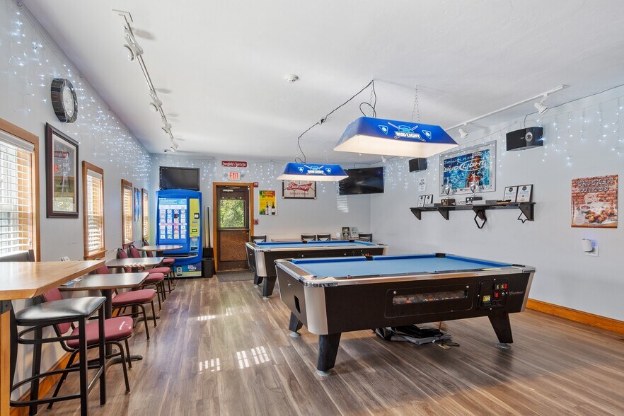 More Photos Of 80 Honora Ave ave, Dracut General Retail For Sale