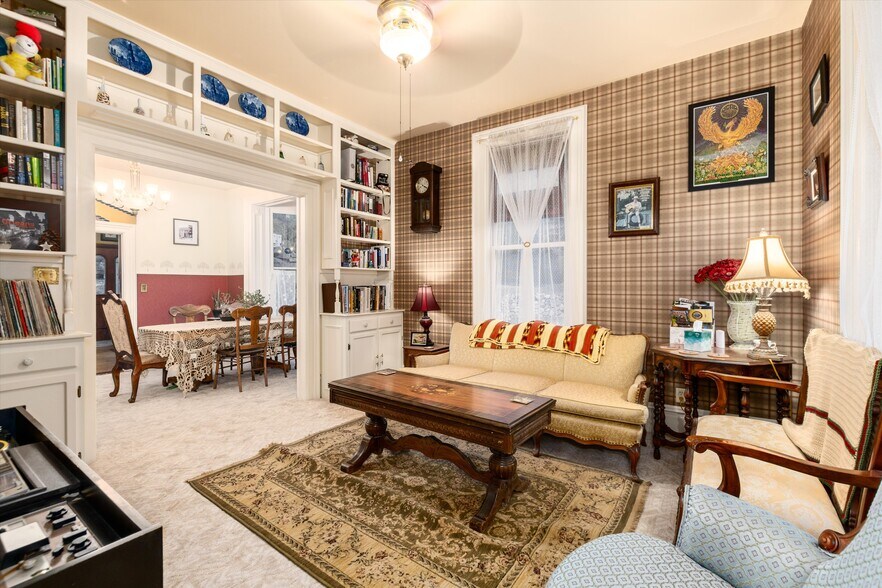 More Photos Of 200 Rose St, Georgetown Hospitality For Sale