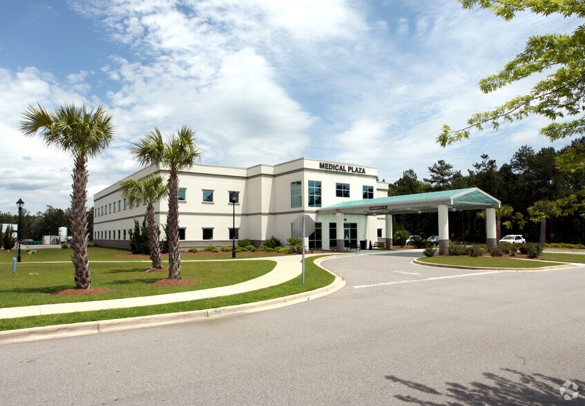 Primary Photo Of 1010 Medical Center Dr, Hardeeville Medical For Lease