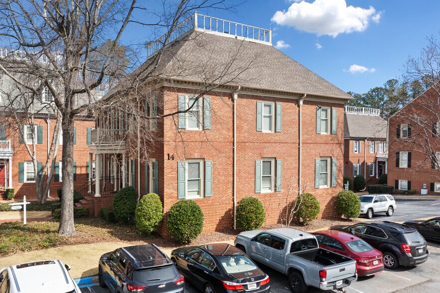 More Photos Of 750 Bld 14 NE Hammond Dr, Atlanta Office For Lease