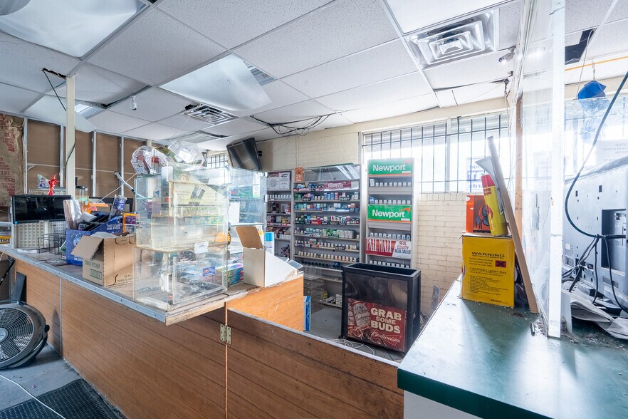 More Photos Of 5428 Cleveland Rd, Jacksonville Supermarket For Sale