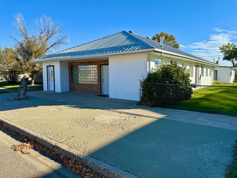 Primary Photo Of 127 Main St, Chester Office For Sale