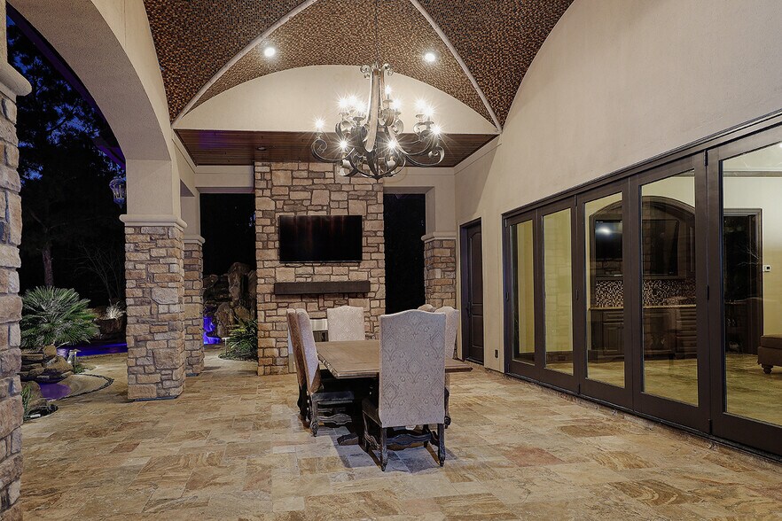 More Photos Of 28611 Blue Jack Ln, Magnolia Sports And Entertainment For Sale