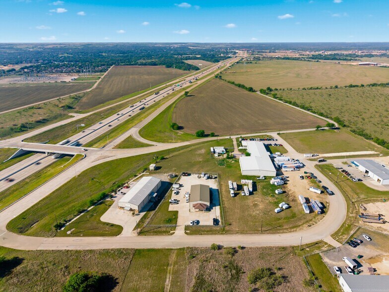 More Photos Of 334 Goodway Dr, Belton Warehouse For Sale