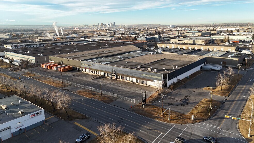 Primary Photo Of 3916 72nd Ave SE, Calgary Distribution For Sale