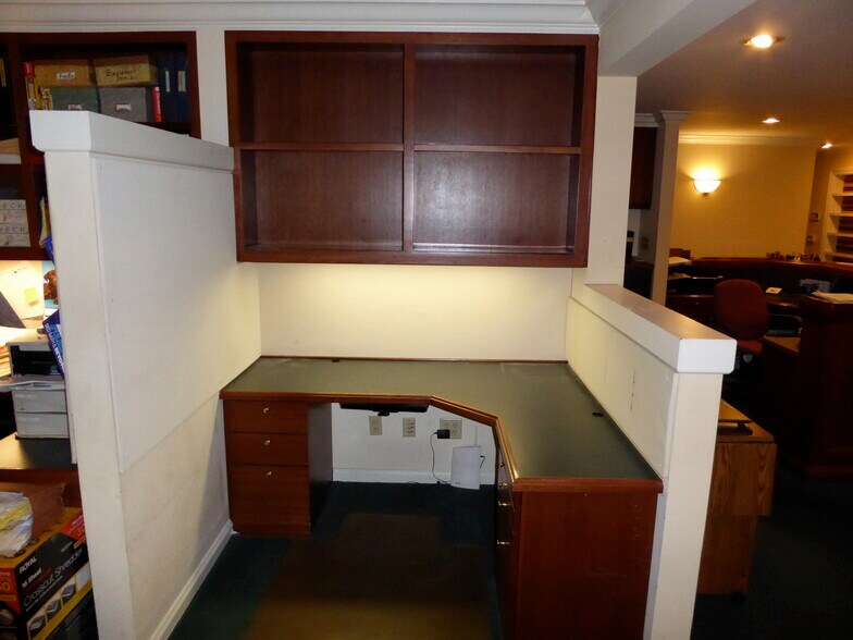 More Photos Of 961 Ygnacio Valley Rd, Walnut Creek Office For Lease