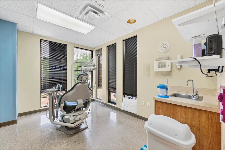 More Photos Of 11005 Ralston Rd, Arvada Medical For Sale