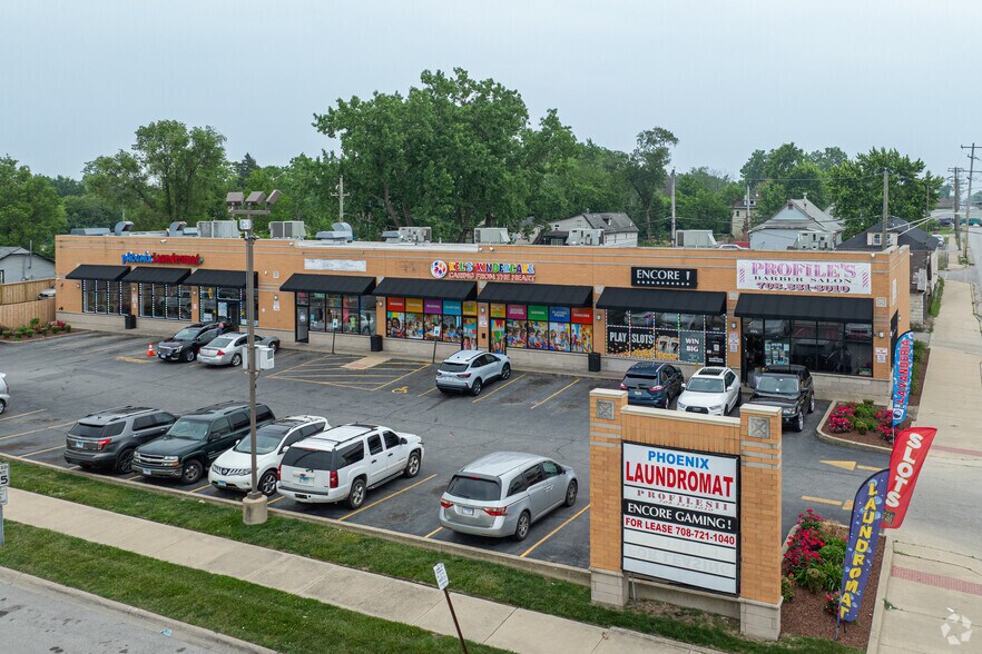 Primary Photo Of 503-515 153rd St, Phoenix Storefront For Sale