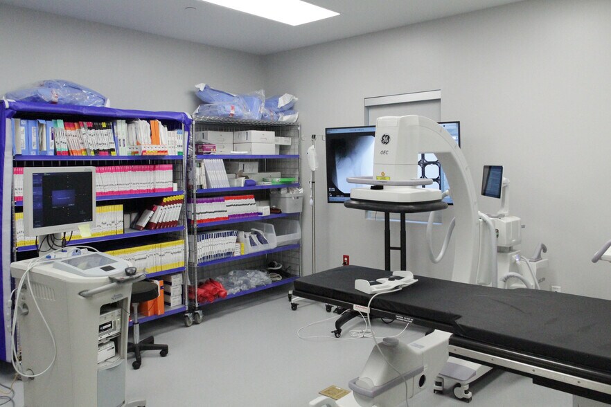 More Photos Of 9819 Huebner Rd, San Antonio Medical For Lease