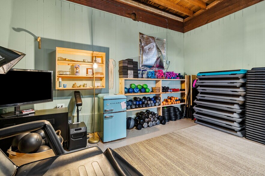 More Photos Of , Merrimac Unknown For Sale